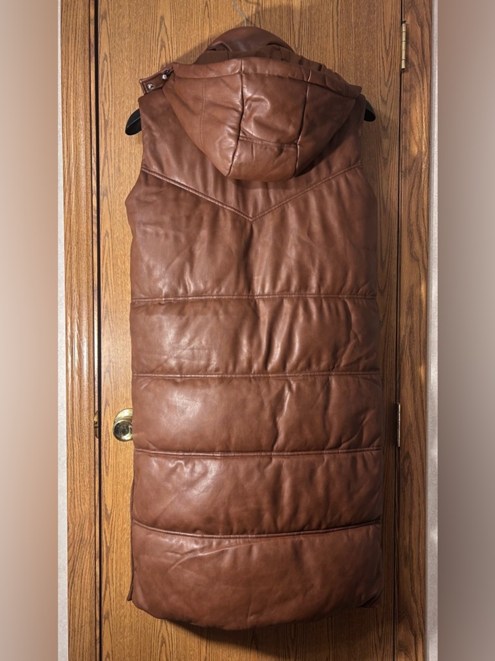 7 For All Mankind Faux Leather Long Sleeveless Hooded Puffer - Picture 6 of 6